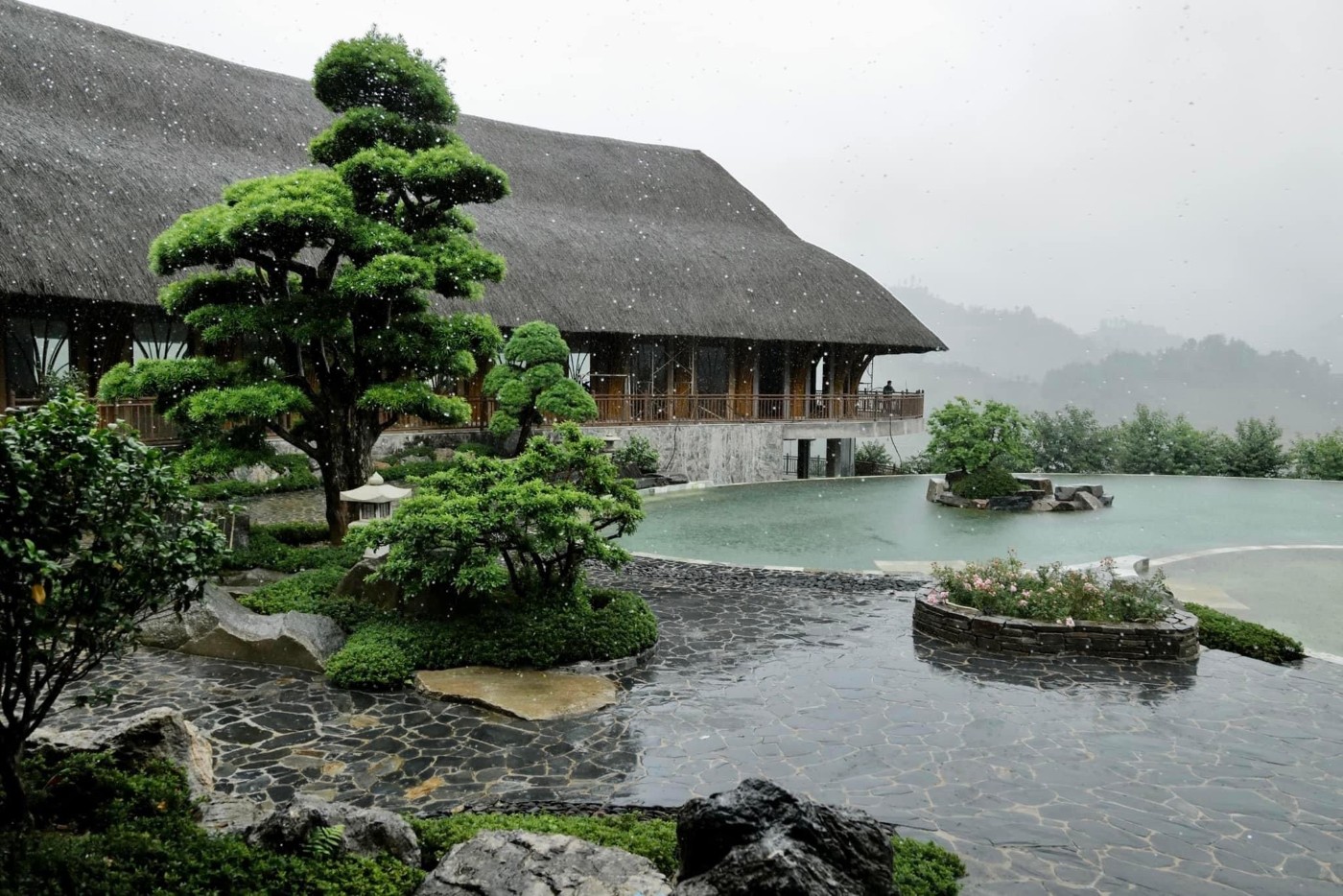Sân Vườn Trung Tâm Resort Mù Cang Chải